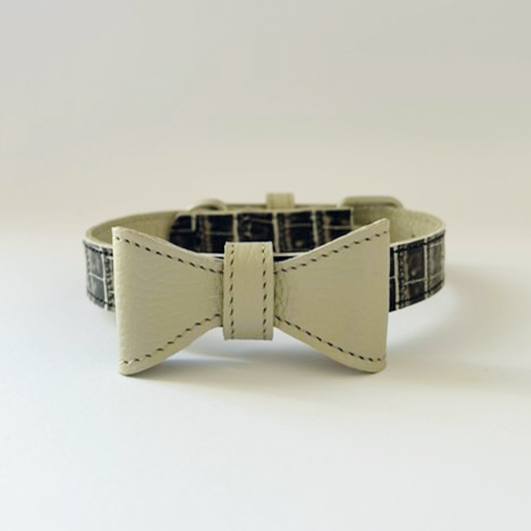 Ivory Croco Collar